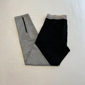 Calvin Klein Performance Wick Leggings W/Zip Cuff Size Medium